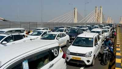 Delhi's recent opening of the Barapullah Phase III corridor has resulted in significant traffic congestion for commuters. Why is Barapullah Phase III choking Delhi traffic: Sharp merges, bottlenecks and design flaws