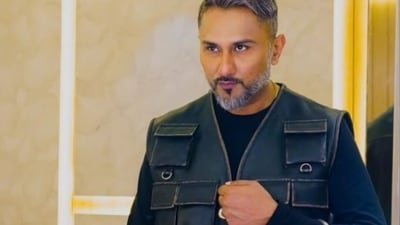 Yo Yo Honey Singh is alleged to have sung lines from an objectionable song at a concert. Yo Yo Honey Singh is alleged to have sung lines from an objectionable song at a concert.