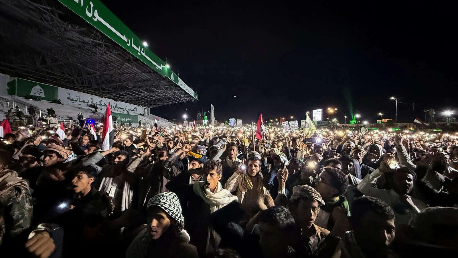 Houthi supporters celebrate advances in Red Sea coastline