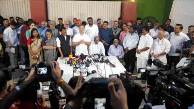 INDIA bloc leaders gathered at Rahul's residence for high tea after four days of protest on streets High tea after street heat: What happened at INDIA bloc meet at Rahul Gandhi's residence