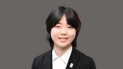 Iris ShenPhoto: Society for Science Meet Iris Shen, the 17-year-old Texas student who used clams as a model for testing blood-cancer drugs, found a drug combination that slowed tumor growth, and won a $150,000 Regeneron Science Talent Search prize