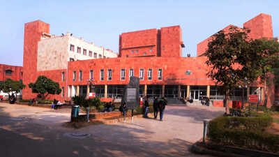 After two decades, Jamia Millia Islamia orders student union polls within 15 days of constitution approval; students reject move, vow to continue stir