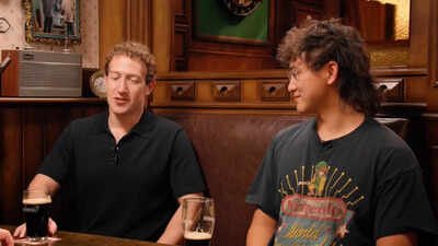 Mark Zuckerberg and Alexandr Wang Meta AI head Alexandr Wang praises Mark Zuckerberg, he replies: I have never gotten such a nice…