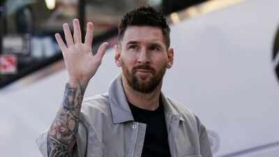 How Lionel Messi Became a Billionaire (Getty Images) How Lionel Messi's $600 million off-field income, hotel stake and $282 million real estate company helped build his $1.1 billion fortune