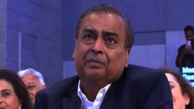 Mukesh Ambani gets emotional while listening to Anant and Isha Ambani’s address during Jio Platforms IPO ceremony Mukesh Ambani gets teary-eyed as Anant, Akash, Isha talk about Reliance's journey at Jio listing