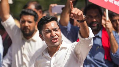 The case relates to a disturbance on August 27. Police and KMC officials had attempted to remove a billboard bearing the TMC name and its twin-flower symbol from the building housing Banerjee's office on Camac Street in central Kolkata. Abhishek Banerjee faces fresh questioning in billboard row as police visit home again