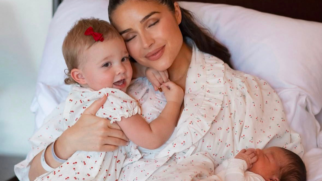 Olivia Culpo, Baby Augustus and daughter Colette<br>