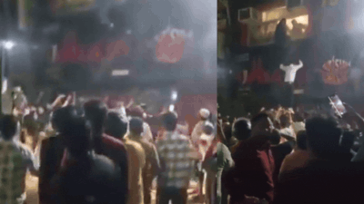 People jump from first-floor window as crowd below tries to catch them Caught between flames and fall: People jump from 1st floor of Delhi restaurant amid Maujpur fire scare
