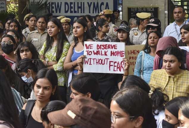 Protest on women's sa​fety in Delhi
