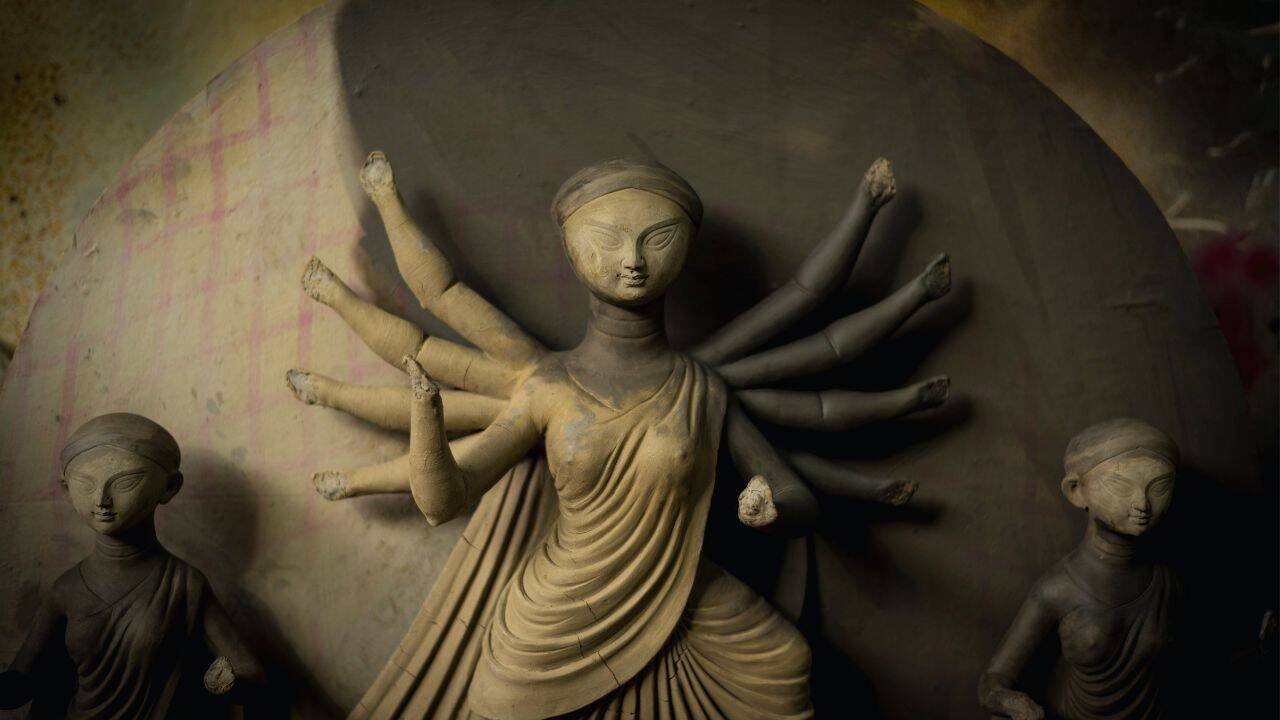 Punya mati, Durga Idol