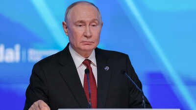Russian President Vladimir Putin attends Valdai International Discussion Club in Moscow (Picture credit: Reuters) ‘Fatal point of no return’: Putin warns against use of nukes amid global tensions