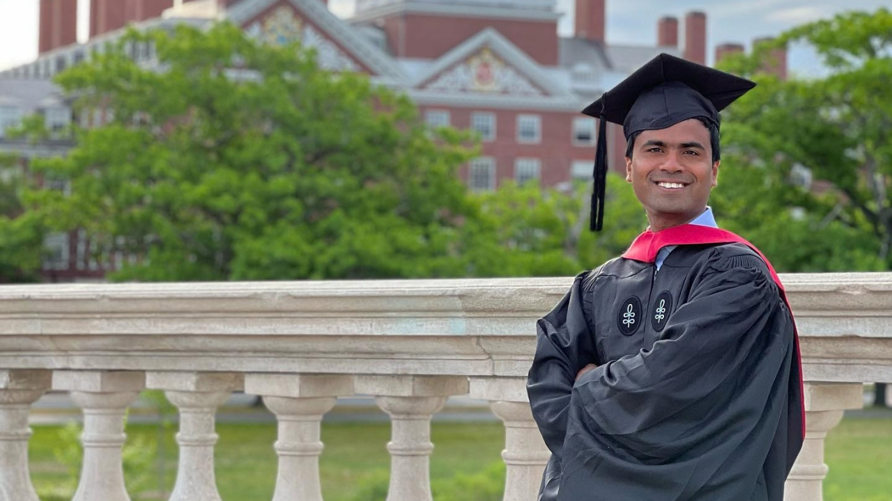 Sharad Sagar founded Dexterity Global at 16