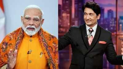 'Don't think PM Narendra Modi is so weak that his government would call me up for such a small show,' says Shekhar Suman as he defends comments made on his show