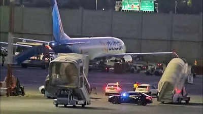 Flydubai rescue flight carrying Israeli passengers lands at Ben Gurion Airport, in Tel Aviv on Thursday. (ANI Video Grab) Was Flydubai cockpit attack planned? UAE probe to examine possible terror link