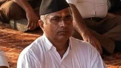 The FIR alleges that the confrontation escalated when the accused reached near Tiwari’s house and attacked him with weapons. 'Attacked with hammer, iron tool': RSS functionary Rameshwar Tiwari dies after assault in UP