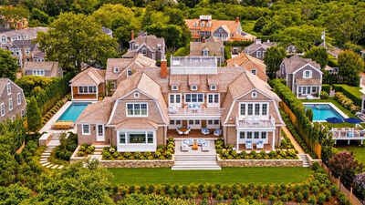 The Nantucket estate features a swimming pool, motor court, detached garage, private studio and guest apartment for luxurious island living. In 2024, buyers paid $13.95 million for a Nantucket property and built a 13,500-sq-ft mansion with a private tunnel; two years later, it is asking $45 million and could set a Massachusetts record