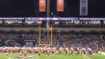 US Air Force airman died after falling around 170 feet from the ceiling of a stadium during a fast-rope demonstration. Watch: US soldier dies after falling 170 feet during fast-rope demonstration in Texas