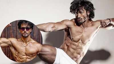 Vidyut Jammwal plans big action movie with Tiger Shroff, searches for director (Image Credits Instagram) ‘We are looking for a director who can take action to the next level’: Vidyut Jammwal says his upcoming film with Tiger Shroff could be one of India’s biggest action movies